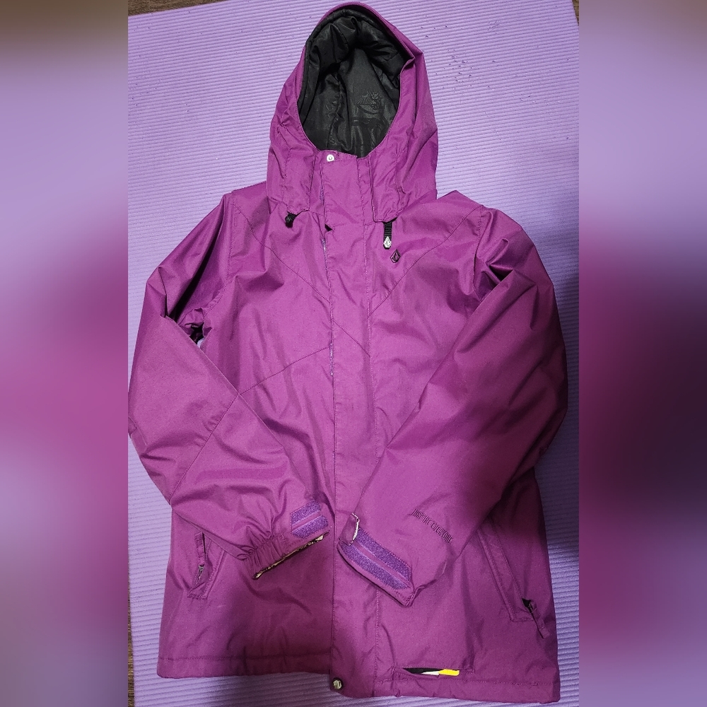 Ladies volcum snowboarding jacket soze medium